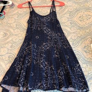 Hollister flowy sun dress
